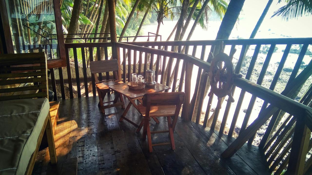 Belantara Beach Front Hotel Vengurla Eksteriør billede
